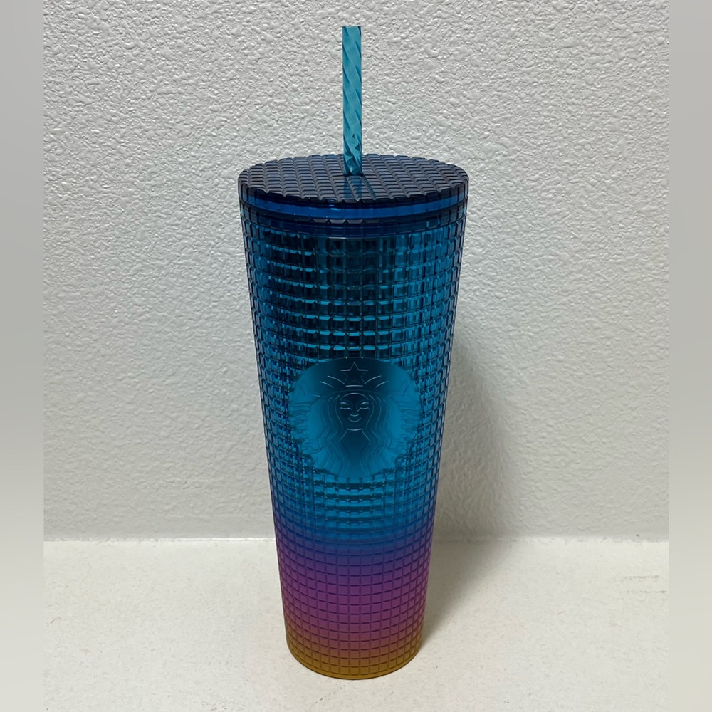 Gorgeous Starbucks 24 oz Tumbler with Straw